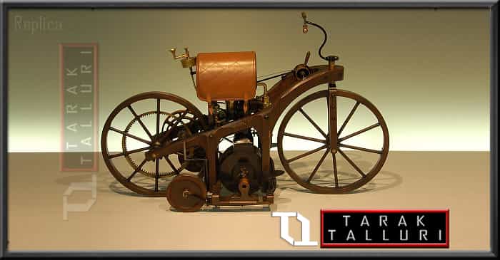 world's first motorcycle the Daimler Reitwagen